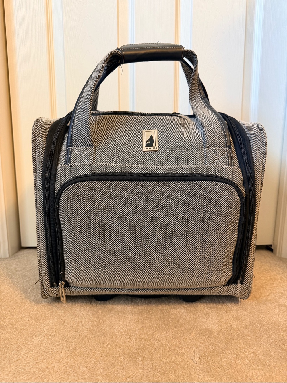 London Fog Travel Toiletry Bag - Gray Herringbone Carry Case